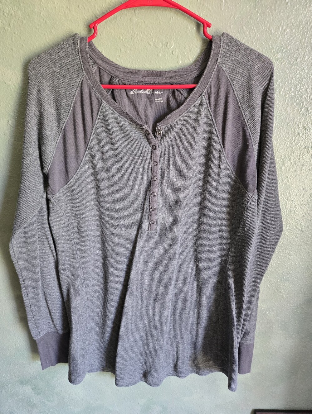 Eddie Bauer - Long Sleeve - waffle knit Henley - Women's Size TXL Tall XL